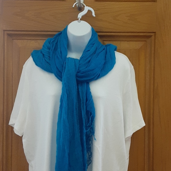 NWT blue gauzy neck wrap - Picture 1 of 7
